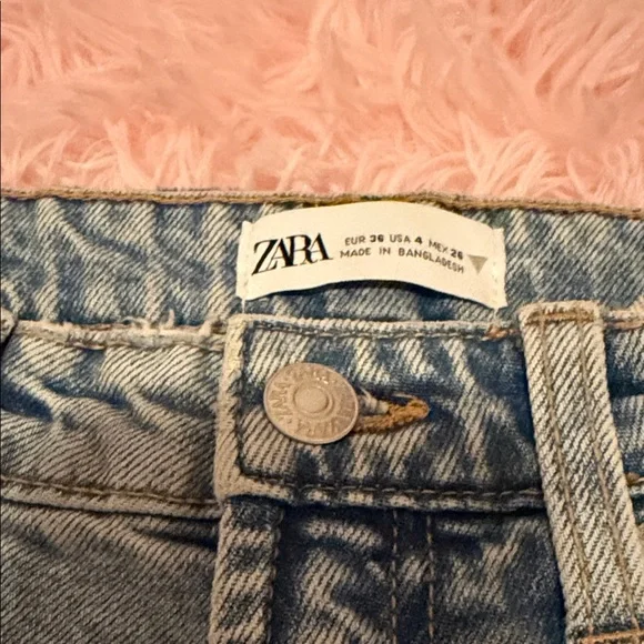 Zara Women's Sky Blue Straight Jeans - Picture 3 of 12